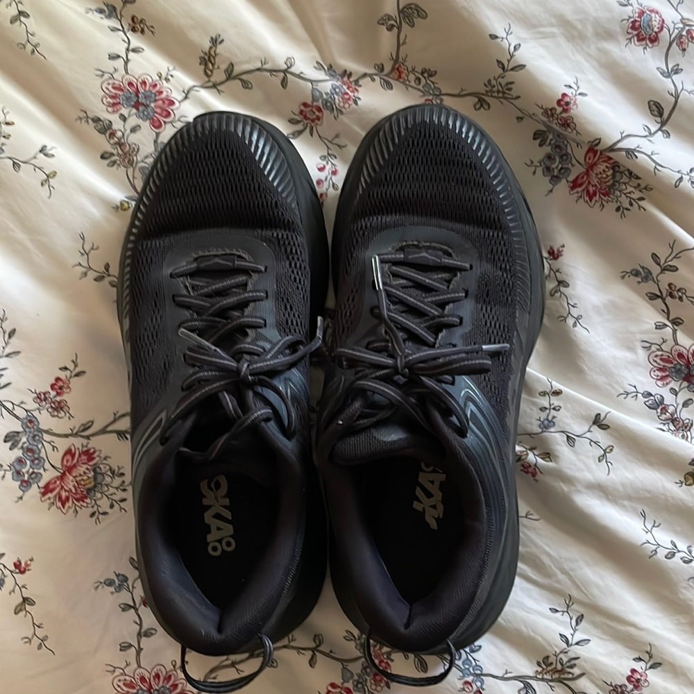 Hoka One One Bondi 5